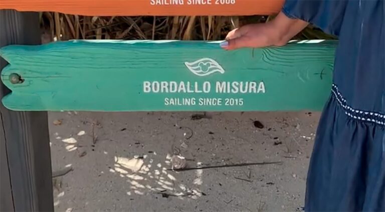 Fez 50 cruzeiros Disney e agora tem o nome eternizado em Castaway Cay, nas Bahamas